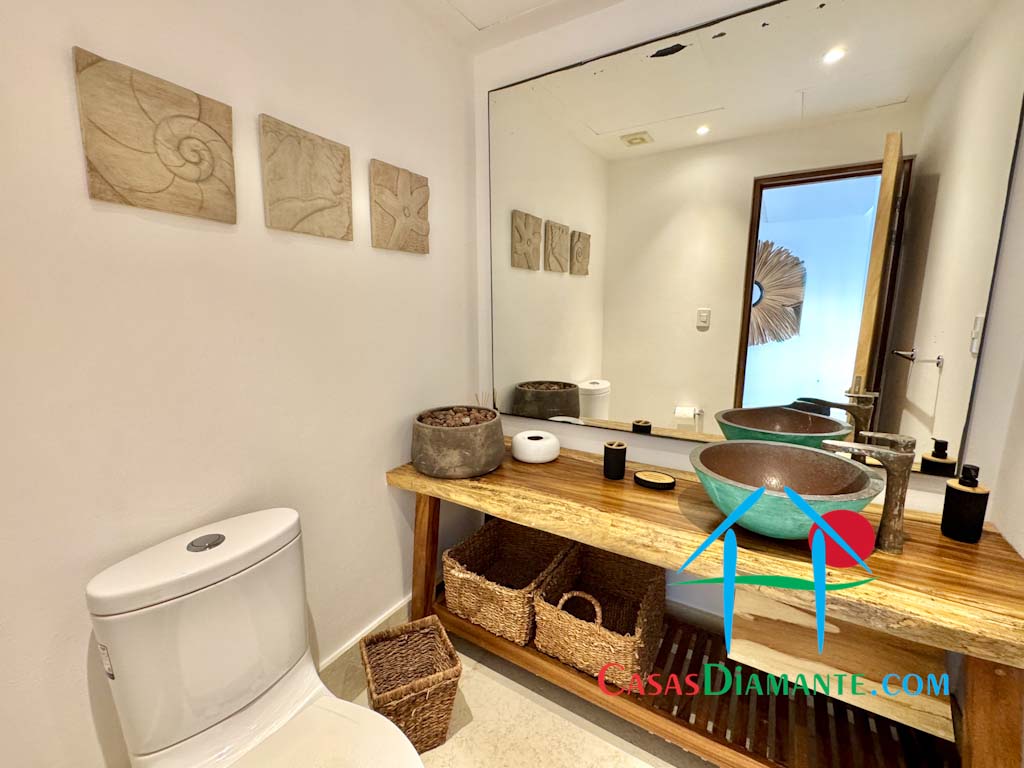 Vidamar 2 C 301 - Baño de visitas 1